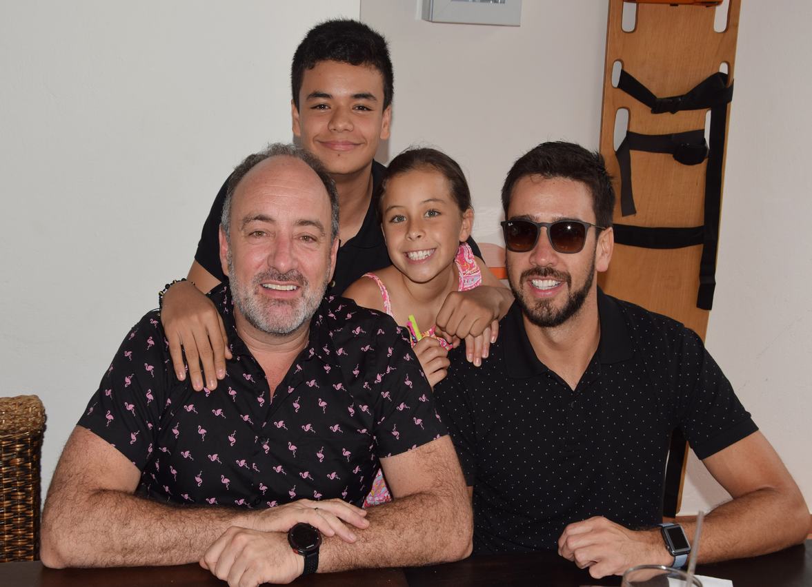 Santiago Plata, Mariana Cortés, Luis Quintero, Jaime Toledo.